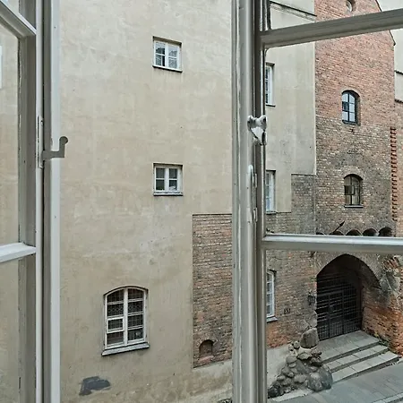 Urbannestgroup - Old Town - Stare - Celna 2 Varsovia