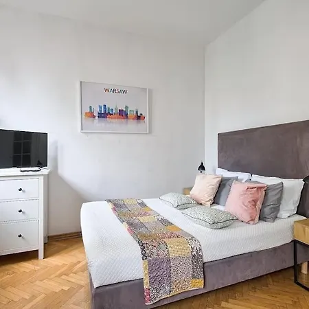 Urbannestgroup - Old Town - Stare - Celna 2 Warsaw