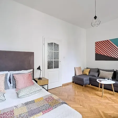 Urbannestgroup - Old Town - Stare - Celna 2 * Warsaw