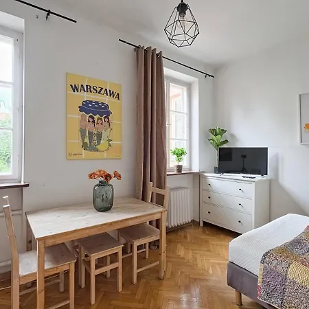 Urbannestgroup - Old Town - Stare - Celna 2