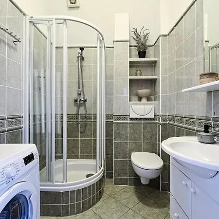 Urbannestgroup - Old Town - Stare - Celna 2 Apartamento *